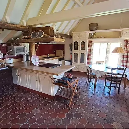 Semesterbostad Maison De Charme Authentique Avec Piscine Privee Proche De Cabourg *