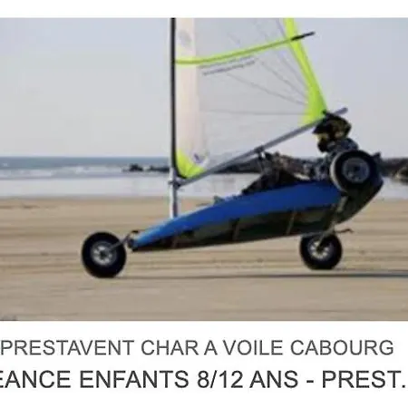 Casa vacanze Maison De Charme Authentique Avec Piscine Privée Proche De Cabourg