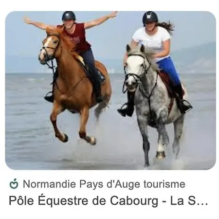 Maison De Charme Authentique Avec Piscine Privée Proche De Cabourg Casa vacanze Périers-en-Auge